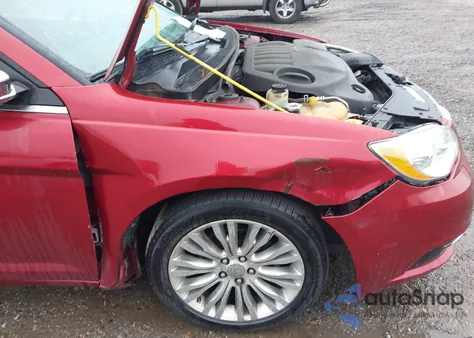 2013 Chrysler 200 Limited from USA, damaged, VIN 1C3BCBFG0DN532880